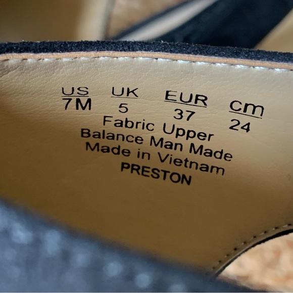 Naturalizer Preston Women's Size 7 Suede Peep Toe Slingback Chunky Block Heel. - Picture 8 of 8